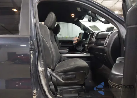 2019 Ram 1500 Big Horn/Lone Star 4X4 5'7 Box z USA, uszkodzony, nr VIN 1C6SRFFT7KN578581